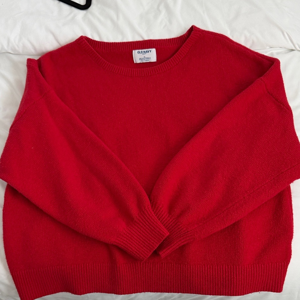 Old Navy Women's Vibrant Red Crew Neck Sweater